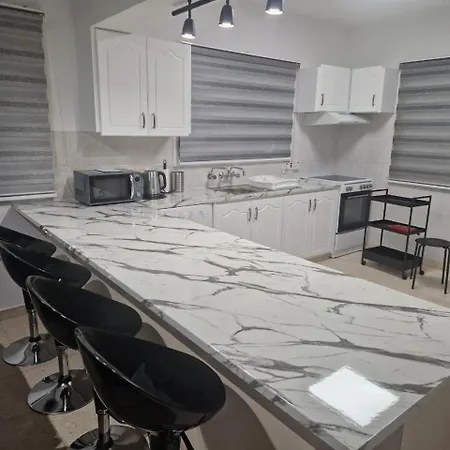 Cavo Greco Oasis בית נופש