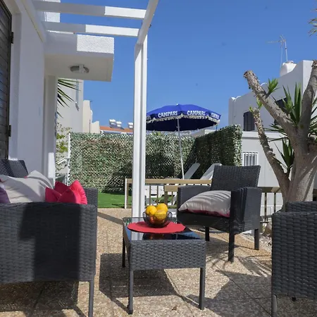 בית נופש Cavo Greco Oasis פרוטאראס