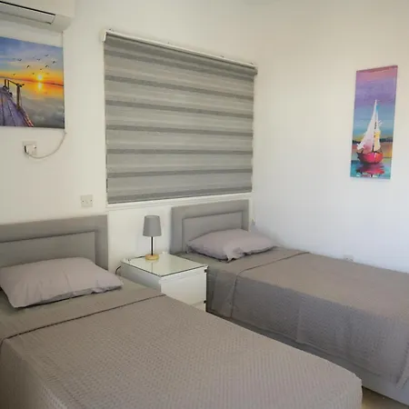 בית נופש Cavo Greco Oasis *